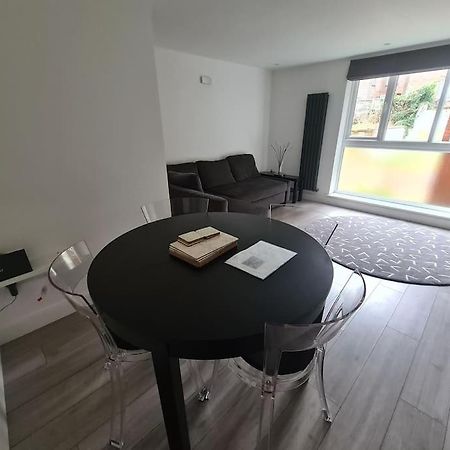 Luton Town Centre Executive Apartment المظهر الخارجي الصورة