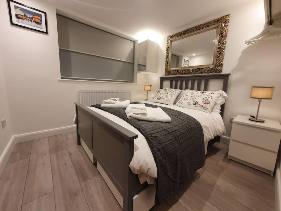 Luton Town Centre Executive Apartment المظهر الخارجي الصورة