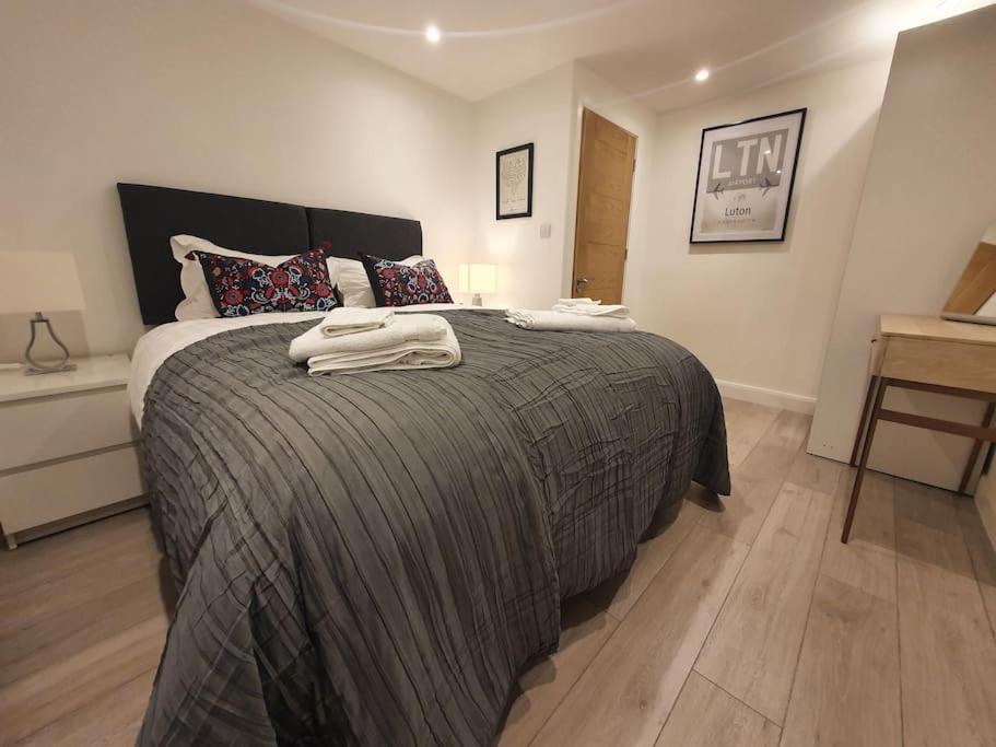 Luton Town Centre Executive Apartment المظهر الخارجي الصورة
